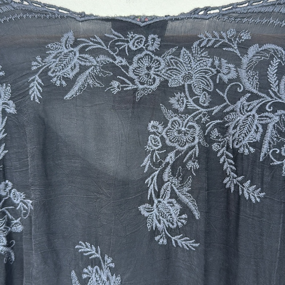 Johnny Was Leaf Garden Embroidered Toe Back Shark Bite Tunic. Size Small. - Picture 11 of 12